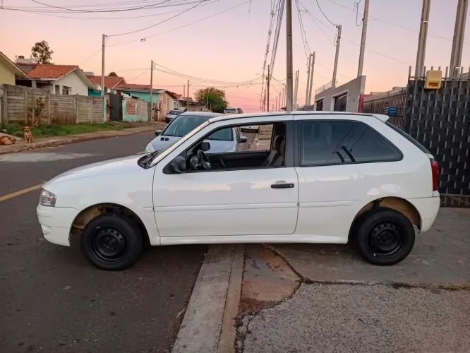 Volkswagen Gol Geração IV Trend 1.0 8V MI Total Flex Mec. 2P 2013