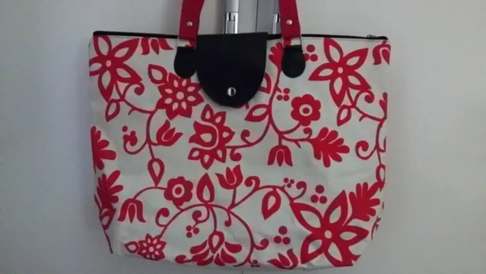 Bolsa Nova com Zíper 42X30