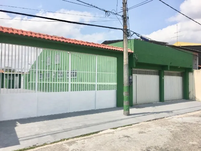 Casa Comercial