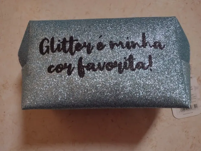 Necessaire
