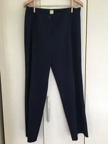 Calça alfaiataria azul marinho nova!