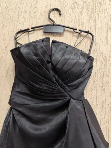 Vestido longo em cetim de seda