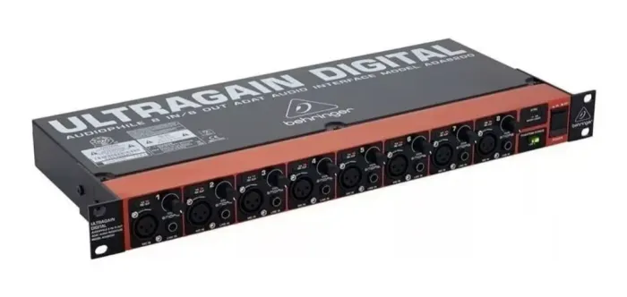 Behringer ADA 8200