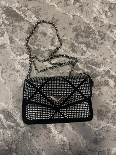 Bolsa schutz NOVA cravejada