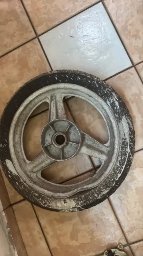 Roda Motor Honda Antiga 17" | Para decoração ou restauro