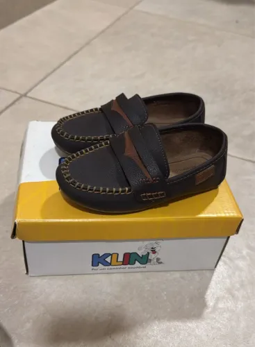 Sapato social infantil KLIN
