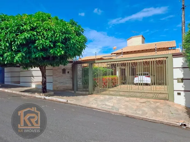 CEDRAL (SP) Casa 415m2 no Centro