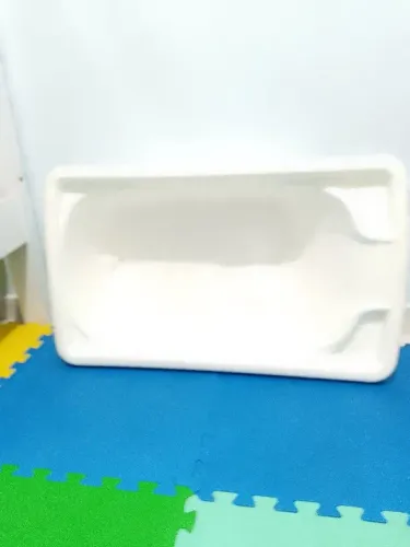 Banheira Infantil com Suporte - Branca