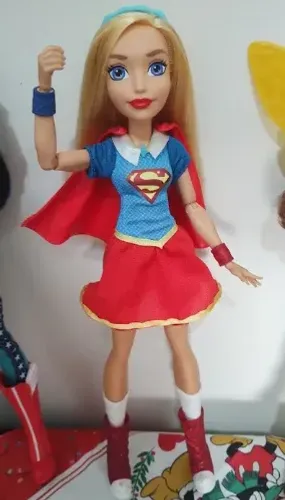 Dc Super Hero Girls Supergirl Completa
