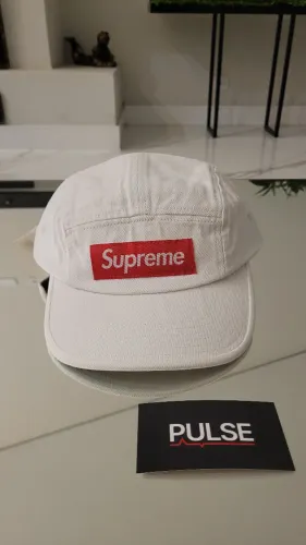 Boné Supreme Branco - Tamanho Único