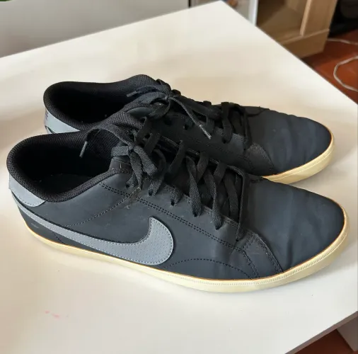 Tênis Nike masculino TAM. 42 preto