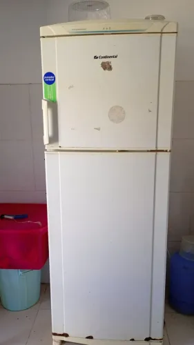 Geladeira Continental
