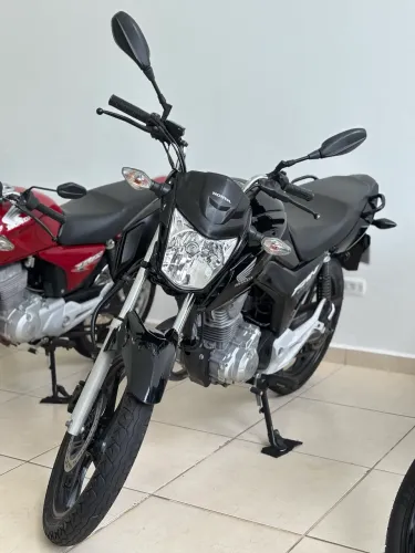 Honda Fan 160 Preta - 14.000 km