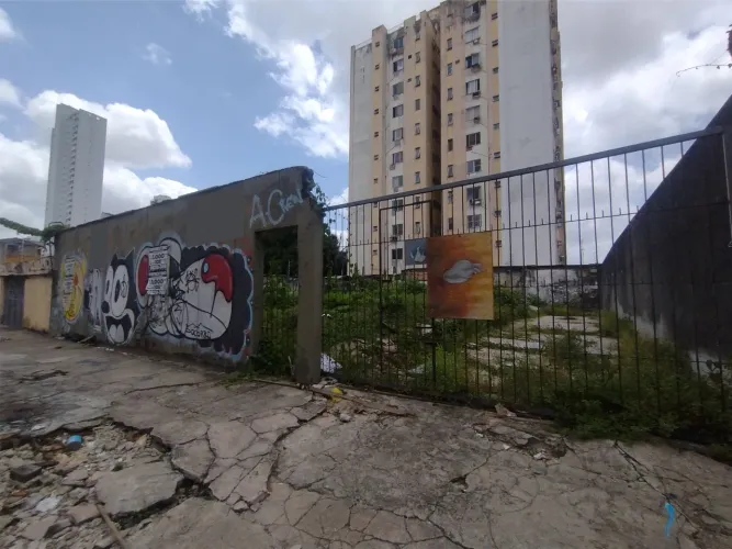 Lotus vende, em parceria, terreno na 9 de Janeiro