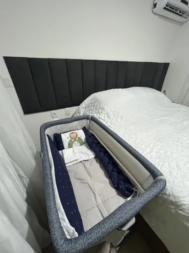 Mini berço infantil co-leito + com enxoval completo e 1 conj de lençol mini