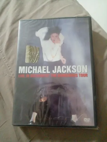 DVD Michael Jackson - Live In Bucharest: The Dangerous Tour