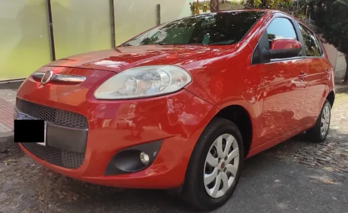 Fiat Palio Attractive 1.0 EVO Fire Flex 8V 5P 2014 COMPLETO - Perfeito Estado