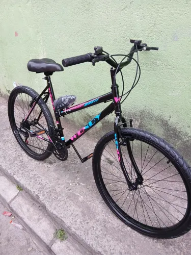 Vende se bicicleta aro 26 18 marchas