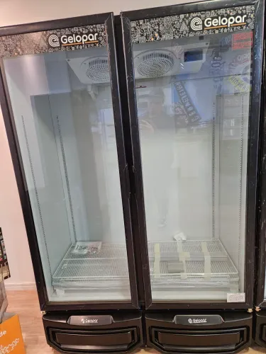 refrigerador multisuo 2 portas Gelopar - a pronta entrega 