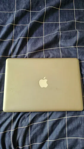 MacBook Pro 13 Apple