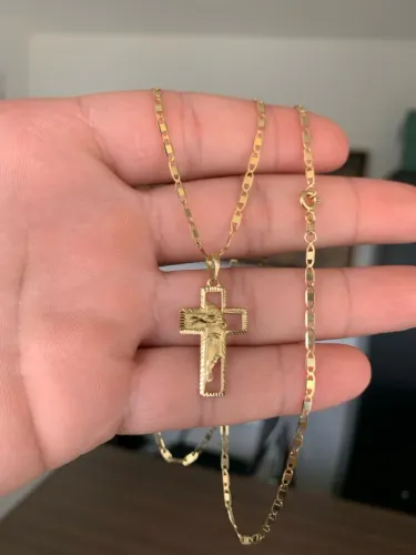 Corrente e crucifixo de Ouro 18k