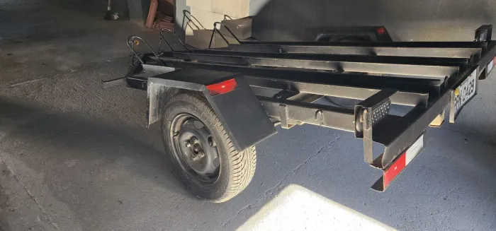 Reboque emplacado 3 motos.