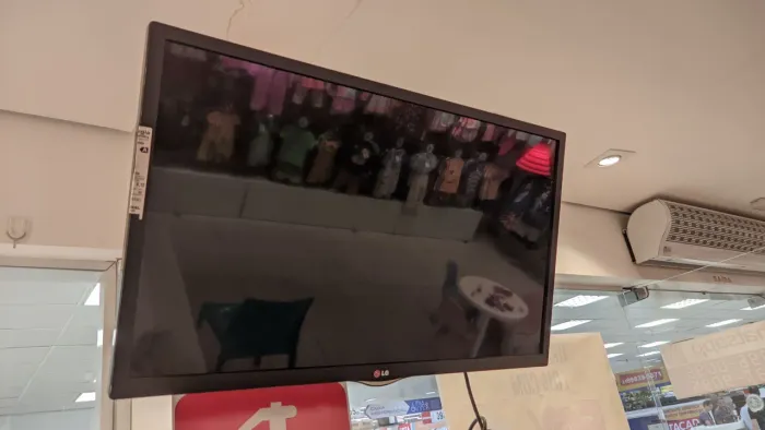 Tv LG 32LN540B com Suporte Articulado (Não é Smart)