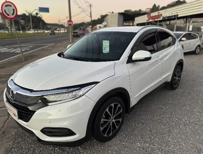 HR-v EXL