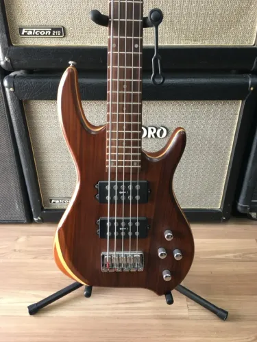 Contrabaixo Eagle EGB5100