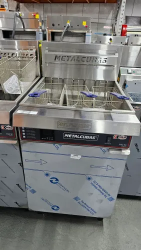 Fritadeira Industrial Metalcubas - FAO 3C água e óleo premium