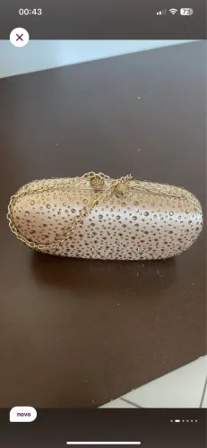 Clutch, um luxo. Peça artesanal feito à mão. Peça vintage e rara.