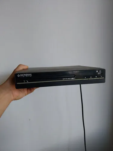 DVD Player Mondial Game Star USB II Com Defeito*