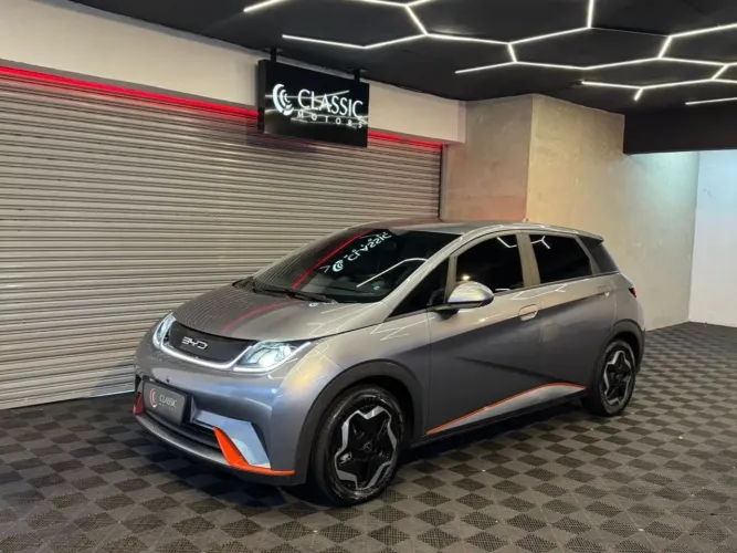 BYD Dolphin EV (Elétrico) 2024