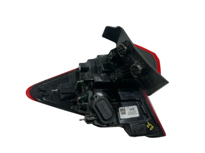 Lanterna direita Hb20 Hatch 2023 A 2025 Original s/recup  