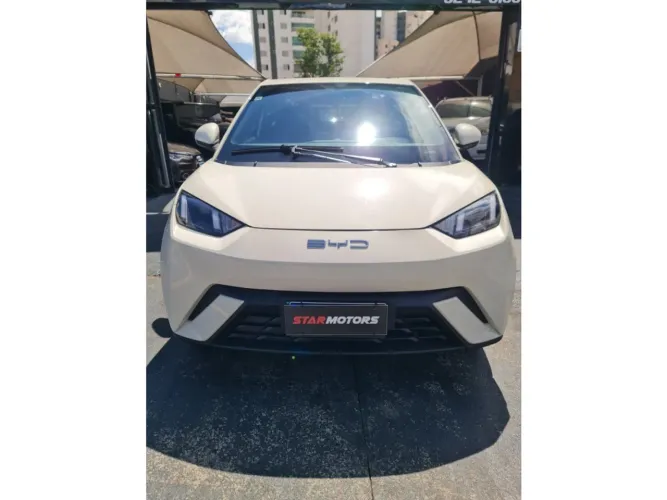 BYD Dolphin EV (Elétrico) 2024