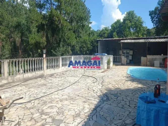 Chácara à venda em Santa Branca, SP