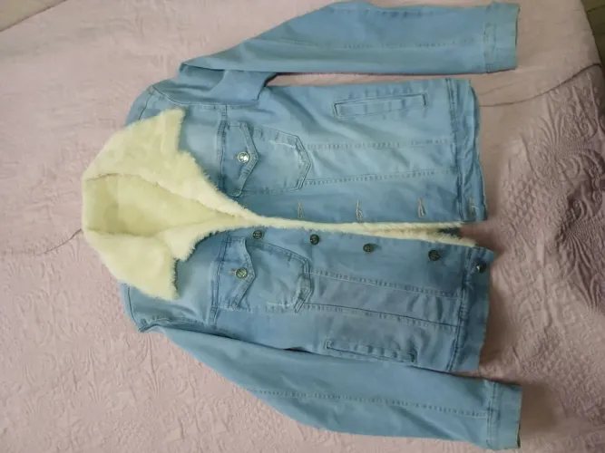 Jaqueta Jeans com Forro de Lã