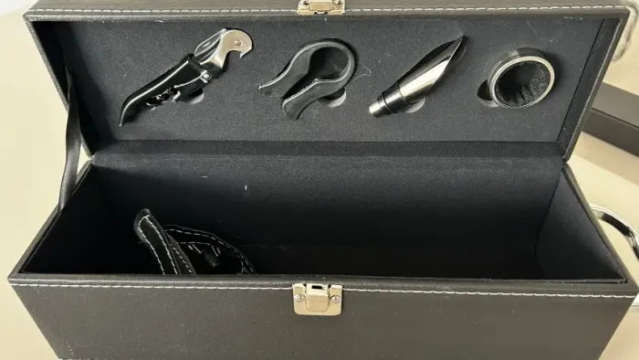 Kit Vinho Executivo - Elegância e Sofisticação em um só presente!
