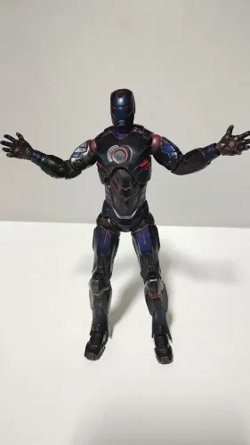 Homem de ferro 16cm