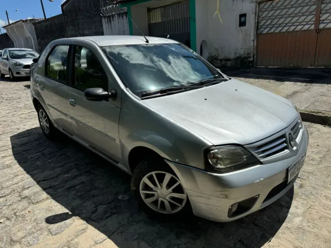 Renault Logan Previlege 1.6 - 2008