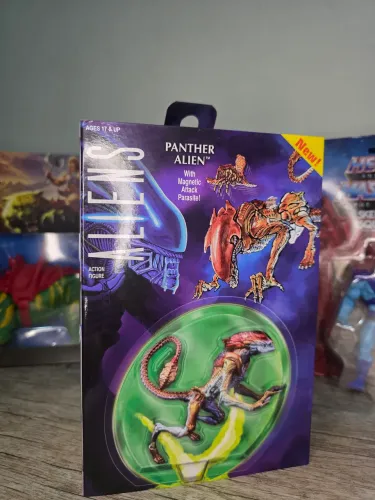 Action Figure Aliens Panther Alien (Ultimate Kenner Tribute) - NECA - Original / Lacrado