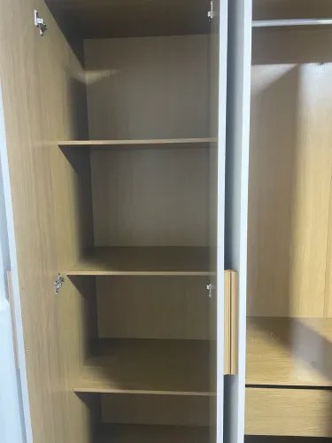 Guarda Roupa 8 portas off white (Motivo da venda, irei me mudar pra fora)
