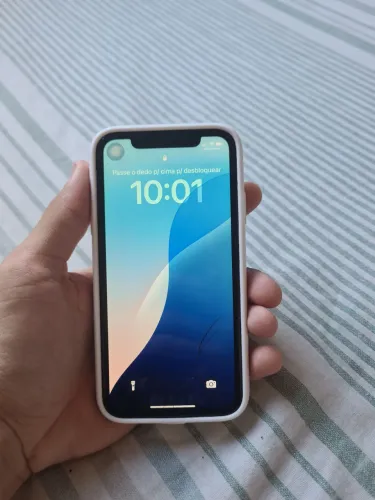Iphone Xr Com Trinco