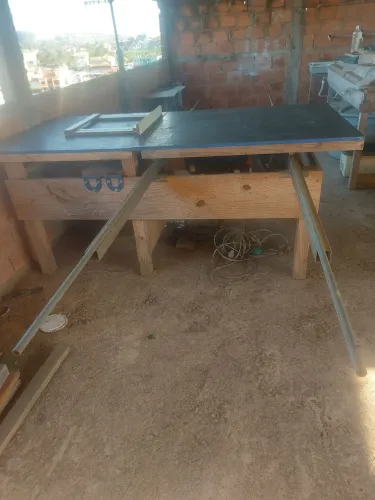 Serra bancada esquadrejadeira