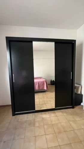 Guarda roupa