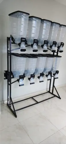 Expulsitor dispense rações