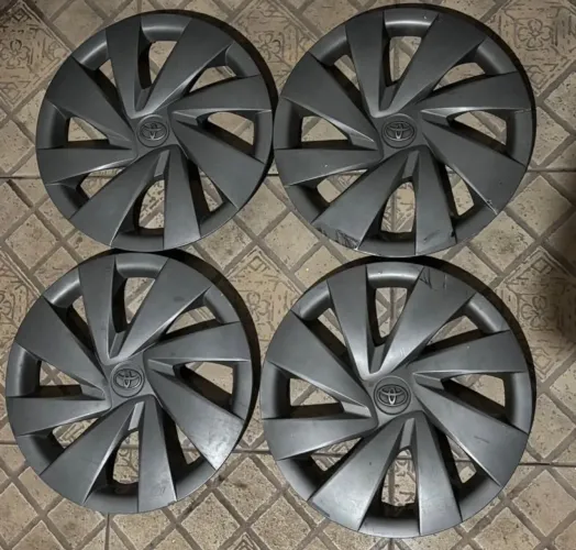 Jogo Calotas 14? Originais Toyota Etios 2018