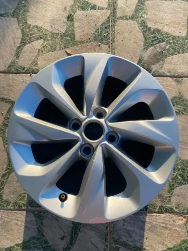 RODA CHEVROLET ONIX PLUS LT TURBO ANO 2021