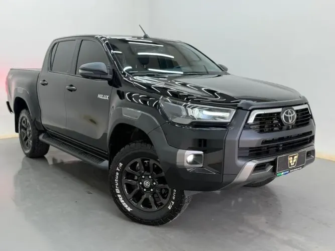 Toyota Hilux CD Conquest 4X4 2.8 Die.aut 2024
