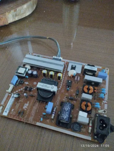 Placa de fonte de alimentação (power board) Tv LG